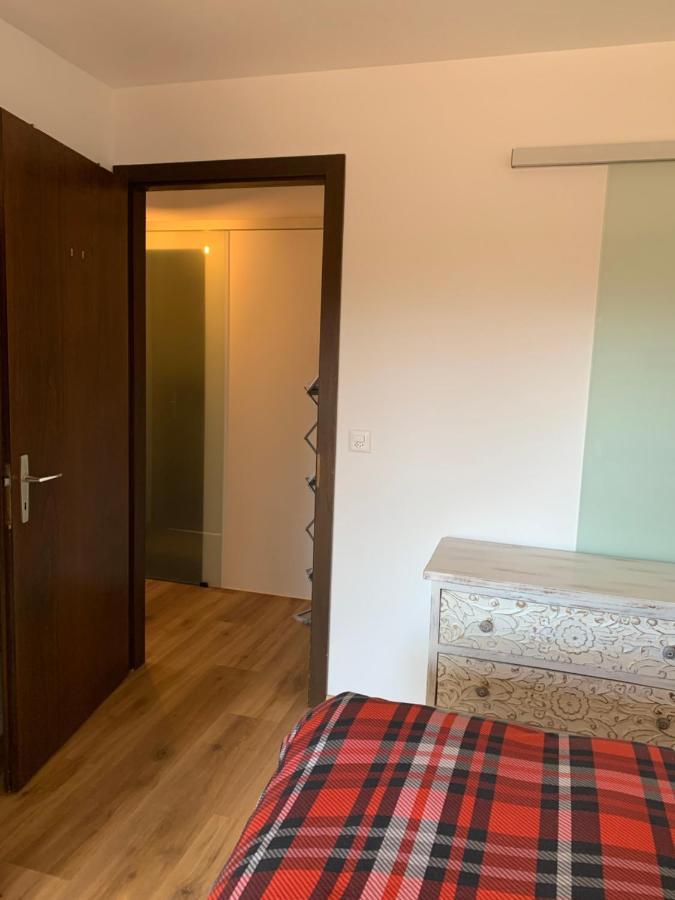 La Jacinthe De Crans Apartment Bagian luar foto