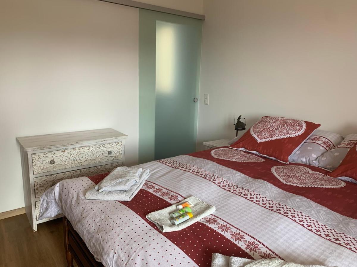 La Jacinthe De Crans Apartment Bagian luar foto