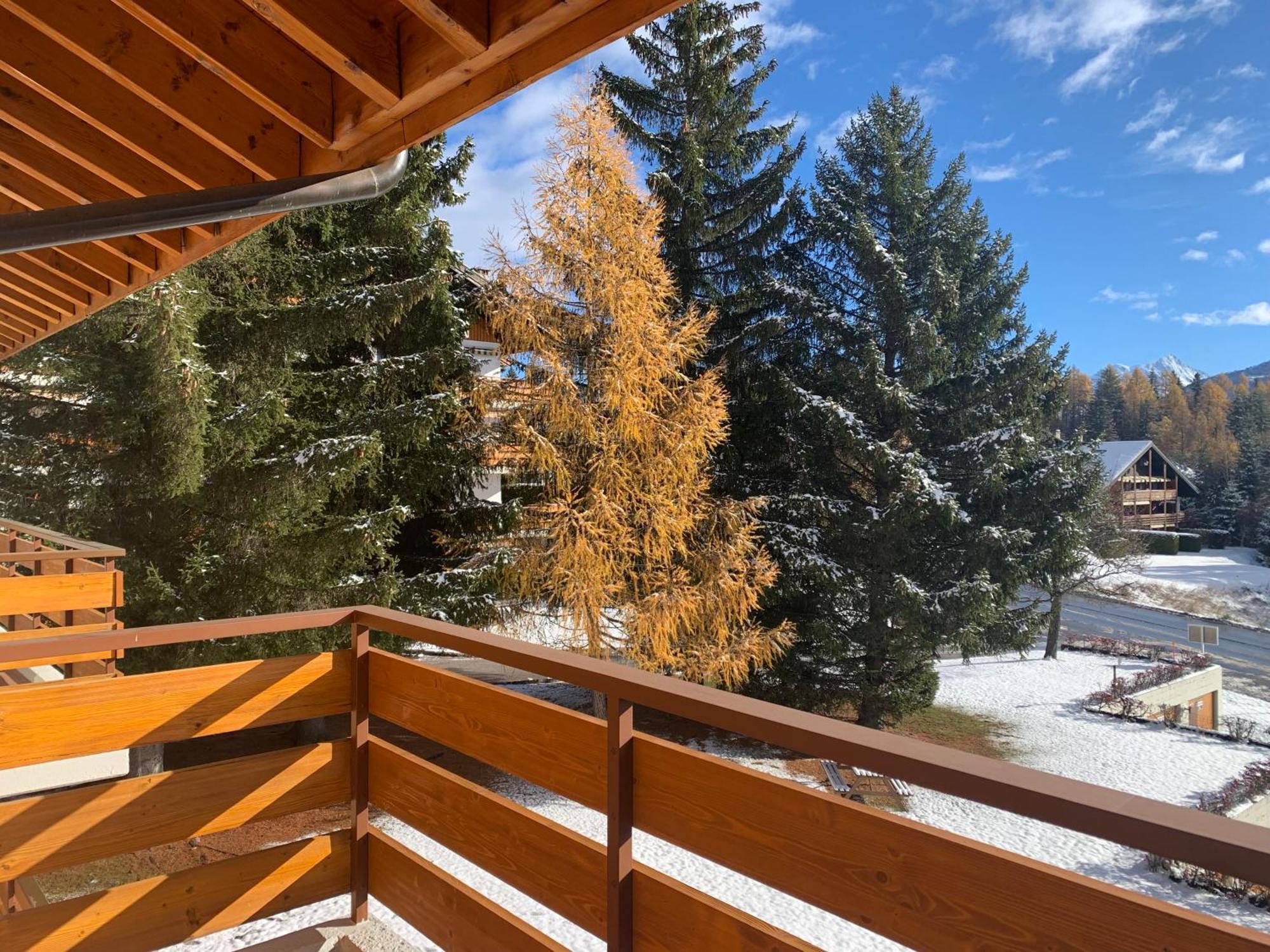 La Jacinthe De Crans Apartment Bagian luar foto